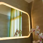 Hotel Savoy
