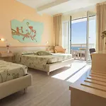 Hotel Savoy