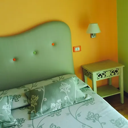 Savoy Otel 3*