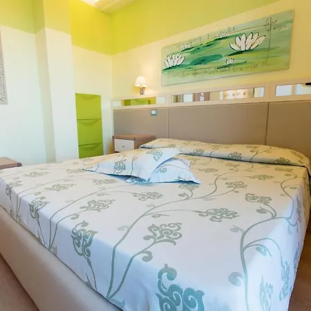 Otel Savoy 3*