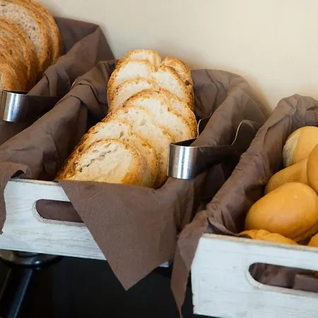 Savoy 3* Марина-ди-Пьетрасанта