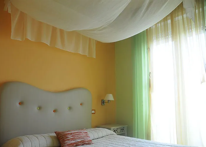 萨伏依酒店 酒店 3*