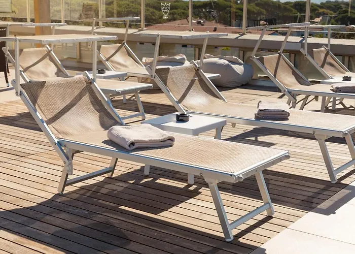 酒店 萨伏依酒店 马里纳-迪-皮特拉桑塔