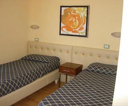 Hotel Savoy 3*