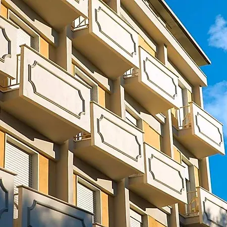 Ξενοδοχείο Savoy Marina di Pietrasanta