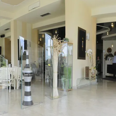 Hotel Savoy