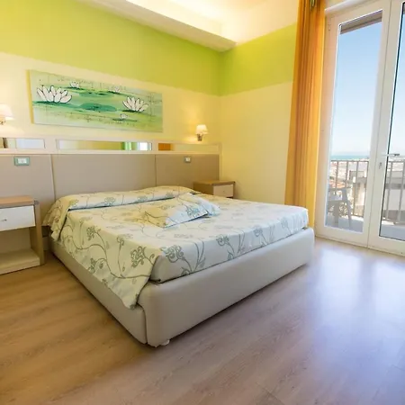 Savoy 3* Marina di Pietrasanta