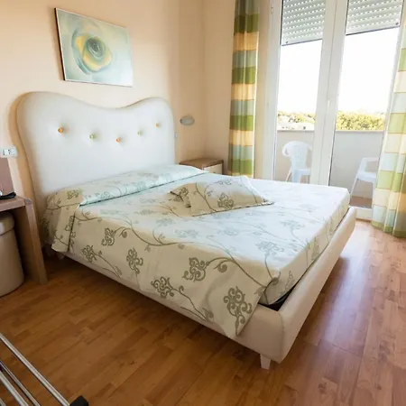 Ξενοδοχείο Savoy 3*